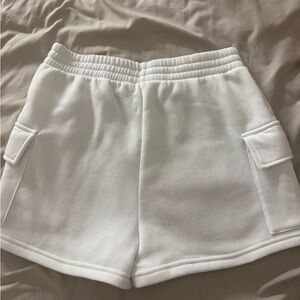 refuge White Cargo Pocket Women’s Shorts